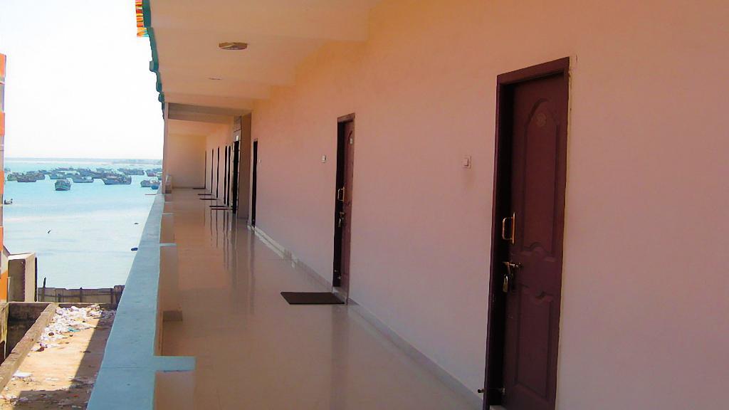 Hotel Sri Saravana Rameshwaram Exterior photo